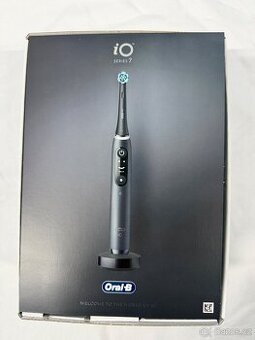 ORAL-B iO Series 7 Black Onyx, zubní kartáček