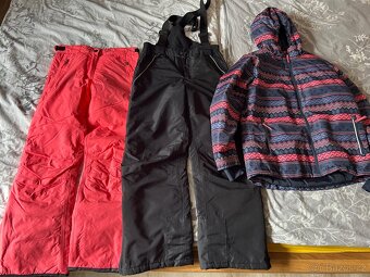 Zimni komplet holcici 146/152. Moc pekne. 3 kusy.