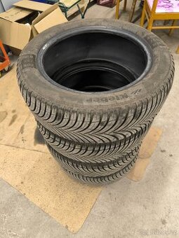 205/55 R15 M+S KLEBER