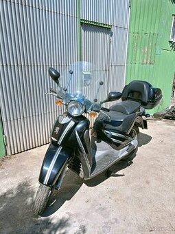 Aprilia Scarabeo 125