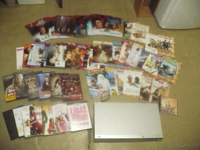 150 filmů na dvd + dvd přehrávač