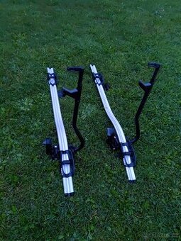 Střešní nosič na kola