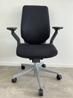 Kancelářská židle Steelcase Gesture