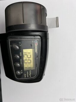 automatické krmítko