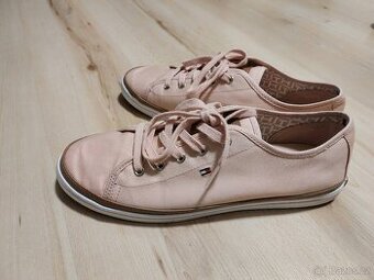 Růžové tenisky Tommy Hilfiger 39