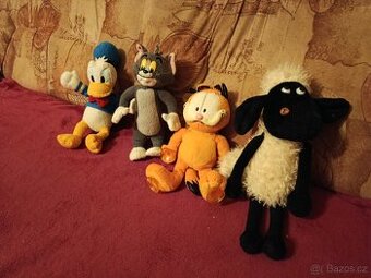 Plyšáci -Garfield, Tom, Medvěd Máša, Nemo a jiní