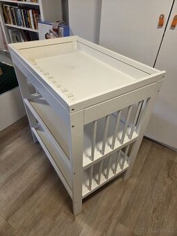 Přebalovací pult ikea gulliver