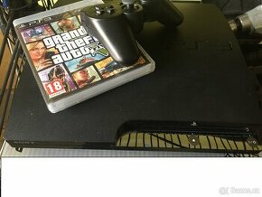 Sony Playstation 3 Slim - 2x ovladač + hra