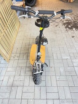 Elektrická koloběžka Nitro scooter