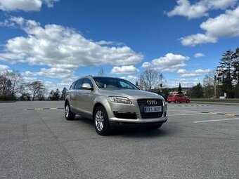 Audi Q7 3.0TDI 171kw - vzduch, BOSE, alcantara