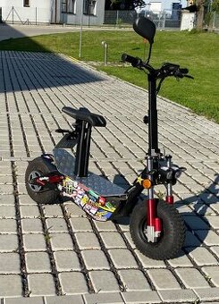 Elektroskutr HECHT TERRIS BLACK 3000W