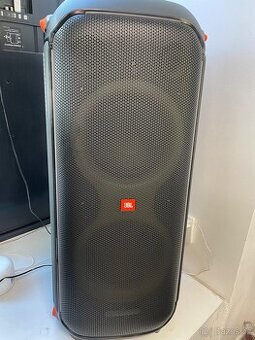 JBL Party Box 710