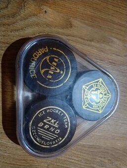 Sbírka starých puků - 1