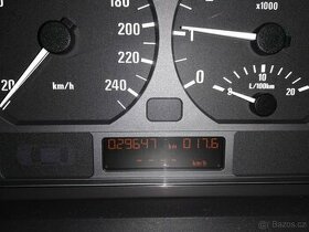 E46