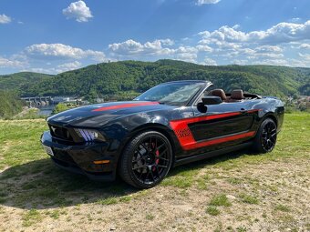 Ford Mustang Cabrio BOSS 3.7 V6 224kw