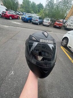 Prodám moto helmu SHARK