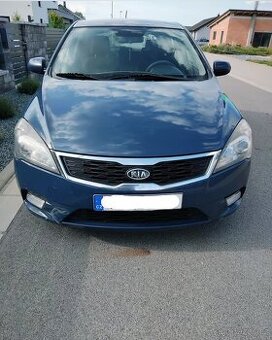 Kia ceed 1.6CRDI 85kw Rok výroby 2012