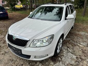 ŠKODA OCTAVIA 2 COMBI 1.4 TSI 90kW ELEGANCE