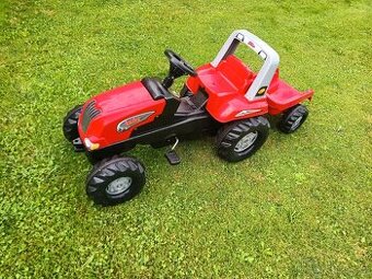 Dětský šlapací traktor