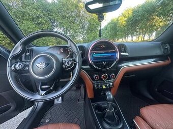 MINI Cooper Countryman 4SE Nová STK Nové pneu