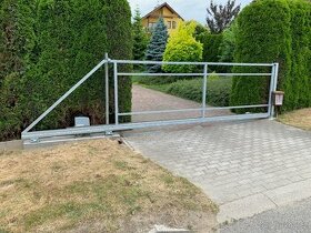 Brána posuvná samonosná, NOVÁ, ZINKOVANÁ, 6m, CZ výroba