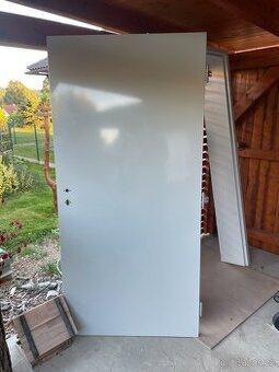 Oceloplechové dveře + zárubeň