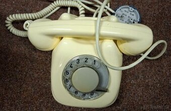 Retro telefon Tesla Stropkov