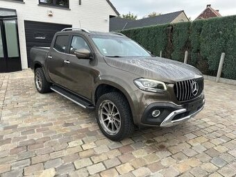 Mercedes Benz x 240d
