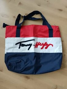 Tommy Hilfiger taška