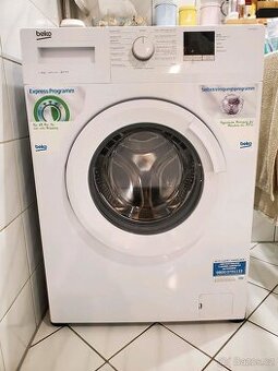 40cm moderní A+++ pračka Beko, dovoz autem