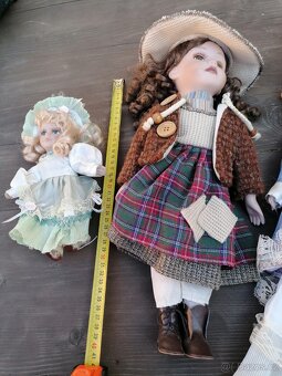 Porcelánová panenka