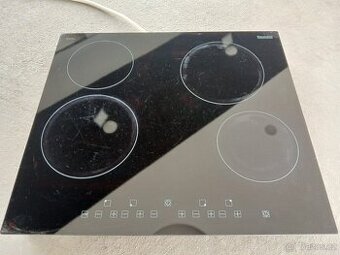 Sklokeramická varná deska Baumatic BHC 605