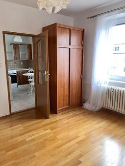 Pronájem 2+1 v Dejvicích, Praha 6 - 1