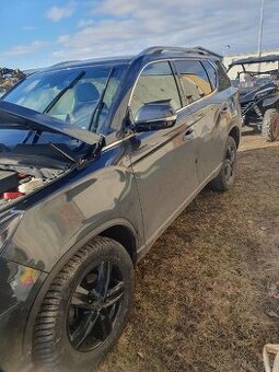 Prodám bourané auto Ssangyong Rexton - 1