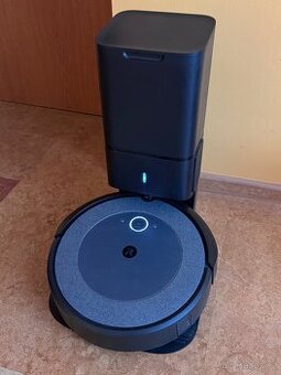 Robotický vysavač Roomba®️ i5+
