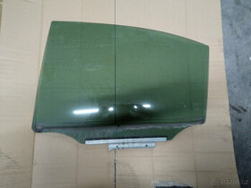 Zadní okno LEXUS IS LEVÉ