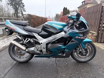 Kawasaki zx9r