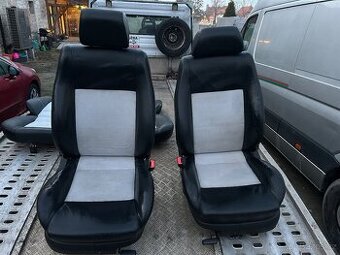 Škoda Octavia 1 Rs sedačky