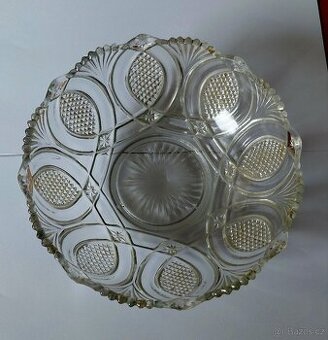 Starožitná lisovaná skleněná mísa s výrazným vzorem