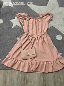 Dětské šaty 6-8 let
