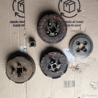 ČZ 175 předvalecna spojky