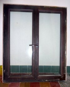 Dřevěné okno 120x100