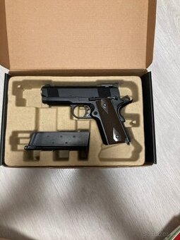 Prodám 1911, Ak74 (pouze prodej)
