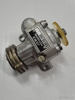 Jawa 350/634 362 633 californian bizon oilmaster čerpadlo