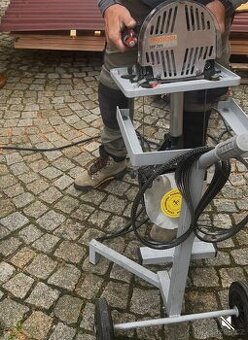 Protool tesařská pásová pila zánovní s vozíkem a pilové plát