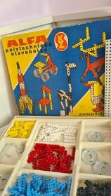 Retro polytechnická stavebnice