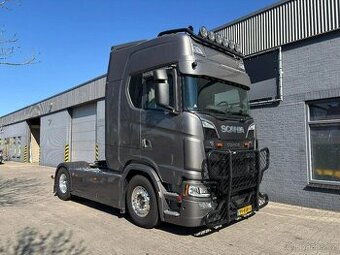 Scania S770 V8 4x2 / Full air / 121tkm
