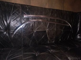 Mercedes w 108 lišta pod přední okno