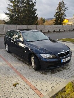 BMW 3 318d Touring combi 187 000km serviska garance km