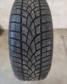 Zimní pneu 235/60/18 R18 Dunlop 7,5mm+
